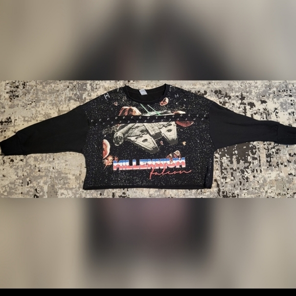 Star Wars Millennium Falcon Crop Top Girls Shirt Large with Lace Up NWOT - Picture 2 of 5